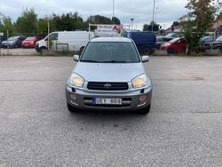 Silver Begagnad 2003 Toyota RAV4 SUV | 52 900 kr (Lite dyr)