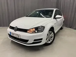 Vit Begagnad 2017 VW Golf VII Halvkombi | 148 800 kr (Marknadspris)