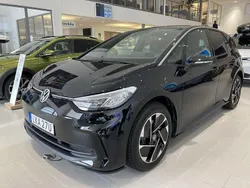 Svart Ny 2025 VW ID.3 Pure Halvkombi | 401 000 kr