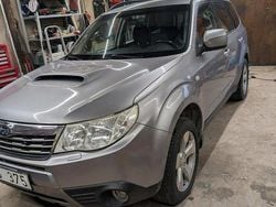 Silver Begagnad 2010 Subaru Forester SUV | 42 000 kr (Marknadspris)