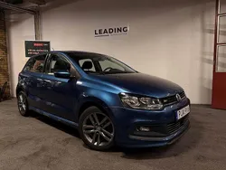 Blå Begagnad 2017 VW Polo R-line Halvkombi | 124 900 kr (Marknadspris)