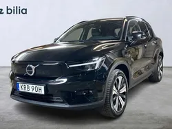 Svart Begagnad 2022 Volvo XC40 Ultimate SUV | 399 900 kr