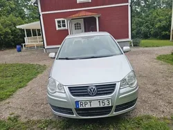 Silver Begagnad 2007 VW Polo Comfortline Halvkombi | 36 000 kr