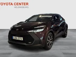 Lila Ny 2024 Toyota C-HR Style SUV | 369 900 kr (Marknadspris)