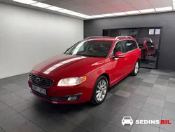 Röd Begagnad 2014 Volvo V70 Summum Kombi | 94 900 kr (Marknadspris)
