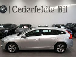 Silver Begagnad 2017 Volvo V60 Summum Kombi | 179 900 kr (Marknadspris)