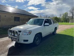 Vit Begagnad 2008 Mazda BT-50 Pickup | 18 000 kr