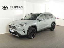 Grön Begagnad 2021 Toyota RAV4 Hybrid Executive SUV | 369 900 kr (Marknadspris)