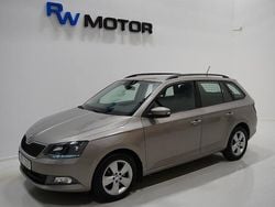 Ljusbrun (brun) Begagnad 2016 Skoda Fabia Style Kombi | 114 900 kr (Marknadspris)