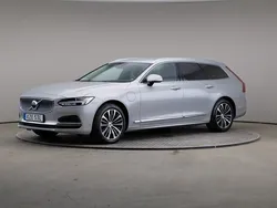 Silver Begagnad 2022 Volvo V90 Core Kombi | 419 000 kr (Marknadspris)