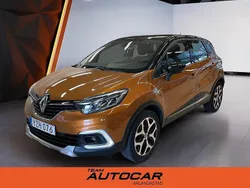 Orange Begagnad 2017 Renault Captur Intens SUV | 109 900 kr (Marknadspris)