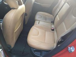 Röd Begagnad 2016 Volvo V40 CC Summum Kombi | 155 000 kr (Marknadspris)