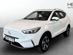 Vit (white) Begagnad 2021 MG ZS Luxury Sedan | 249 900 kr (Superpris)