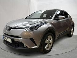 Mörkgrå Begagnad 2017 Toyota C-HR SUV | 194 900 kr (Bra pris)