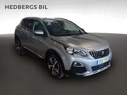 Grå Begagnad 2018 Peugeot 3008 Allure SUV | 179 900 kr (Bra pris)