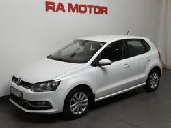 Vit Begagnad 2016 VW Polo Halvkombi | 89 800 kr (Marknadspris)