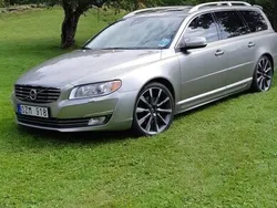 Brun Begagnad 2014 Volvo V70 Kombi | 119 000 kr (Marknadspris)