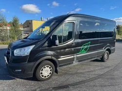 Svart Begagnad 2021 Ford Transit Kombi | 169 000 kr