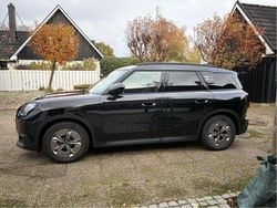 Svart Begagnad 2024 Mini Countryman SUV | 186 000 kr