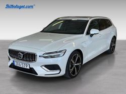 Vit Ny 2025 Volvo V60 Ultra Kombi | 679 900 kr