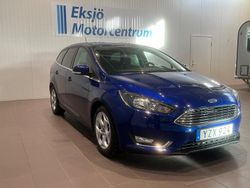 Blå Begagnad 2017 Ford Focus Titanium Kombi | 89 900 kr (Bra pris)