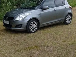 Grå Begagnad 2013 Suzuki Swift Halvkombi | 63 000 kr (Marknadspris)