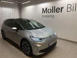 Scale silver metallic bla Begagnad 2024 VW ID.3 Pro Performance Halvkombi | 374 800 kr (Lite dyr)