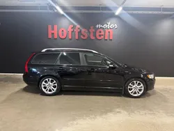 Svart Begagnad 2010 Volvo V50 Summum Kombi | 59 900 kr (Marknadspris)