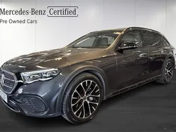 Grå Begagnad 2024 Mercedes E300 SUV | 739 000 kr