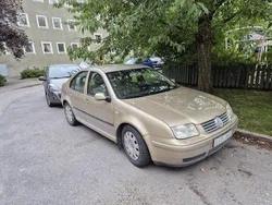 Brun Begagnad 2002 VW Bora Basis Sedan | 3 000 kr