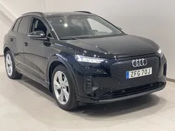 Svart (mytsvart metallic) Begagnad 2022 Audi Q4 e-tron Proline SUV | 359 000 kr (Marknadspris)