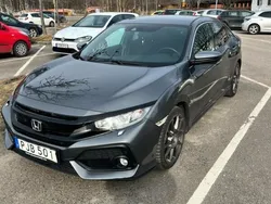 Grå Begagnad 2017 Honda Civic Elegance Halvkombi | 169 000 kr (Marknadspris)
