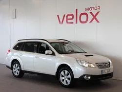 Vit Begagnad 2011 Subaru Outback SUV | 29 900 kr (Superpris)