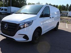 Vit Ny 2025 Mercedes Vito Van | 621 250 kr (Marknadspris)