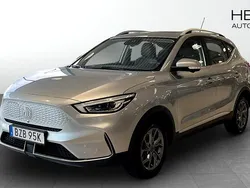 Grå (silver) Begagnad 2021 MG ZS Luxury Sedan | 239 900 kr (Superpris)