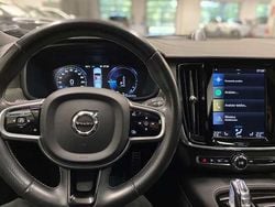 Svart Begagnad 2018 Volvo S90 R-Design Pro Sedan | 379 500 kr (Marknadspris)