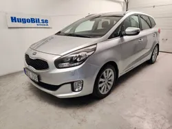Grå Begagnad 2013 Kia Carens Comfort Minibuss | 139 500 kr (Marknadspris)
