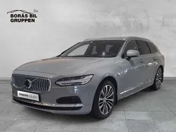 Grå Begagnad 2024 Volvo V90 Core Kombi | 449 000 kr (Marknadspris)