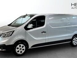 Grå (silver) Ny 2025 Renault Trafic Van | 406 125 kr