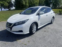 Vit Begagnad 2018 Nissan Leaf Halvkombi | 115 000 kr