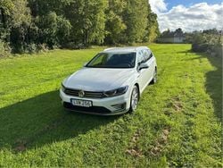 Vit Begagnad 2016 VW Passat GTE Kombi | 165 000 kr (Bra pris)