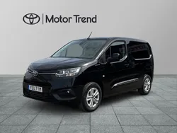 Svart Begagnad 2022 Toyota Proace City Van | 274 900 kr (Superpris)