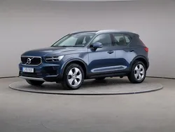 Mörkblå Begagnad 2022 Volvo XC40 Momentum SUV | 265 000 kr (Marknadspris)