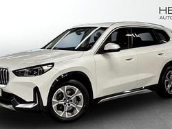 Vit (white) Begagnad 2023 BMW iX1 SUV | 372 700 kr