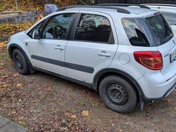 Vit Begagnad 2010 Suzuki SX4 Halvkombi | 45 000 kr (Bra pris)