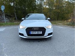 Vit Begagnad 2019 Audi A3 Sportback Proline Halvkombi | 186 500 kr (Bra pris)