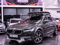 Mörkgrå Begagnad 2020 Volvo V90 CC Kombi | 379 900 kr (Marknadspris)