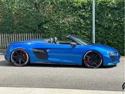 Blå Begagnad 2019 Audi R8 Spyder Performance Cab | 1 690 000 kr