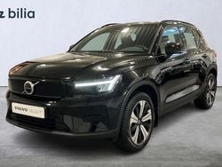 Svart Begagnad 2022 Volvo XC40 Core SUV | 334 900 kr