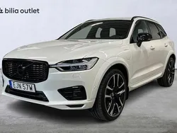 Vit Begagnad 2020 Volvo XC60 R-Design SUV | 384 000 kr (Marknadspris)